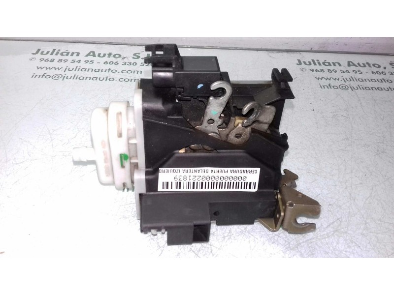 Recambio de cerradura puerta delantera izquierda para audi a8 (d2) referencia OEM IAM 8D1837015A  5 PINES