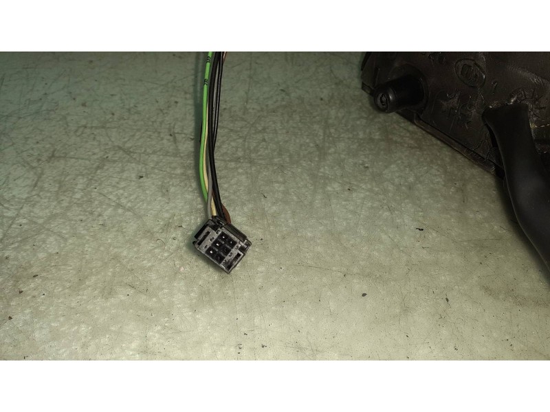 Recambio de retrovisor derecho para peugeot 307 berlina (s2) xs referencia OEM IAM 96577209  ELECTRICO