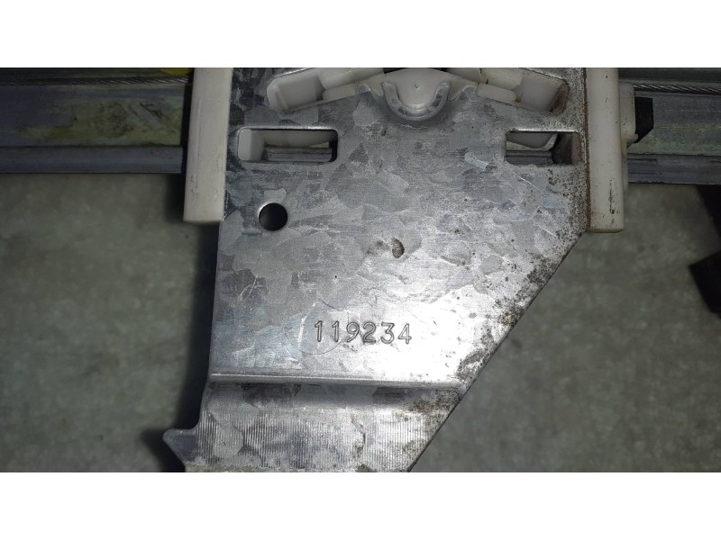 Recambio de elevalunas trasero derecho para peugeot 307 berlina (s2) xs referencia OEM IAM 115280 400584V ELECTRICO