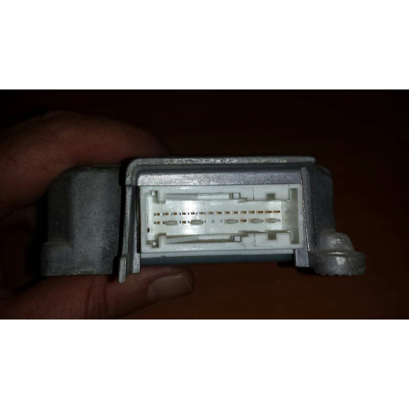Recambio de centralita airbag para daewoo nexia acro referencia OEM IAM 5WK4116  