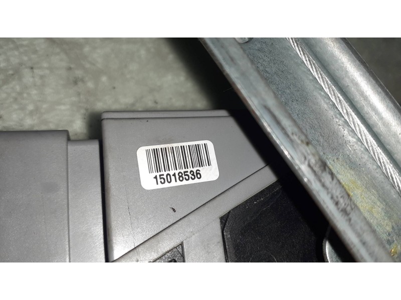 Recambio de elevalunas trasero izquierdo para peugeot 307 berlina (s2) xs referencia OEM IAM 115281 400585V ELECTRICO