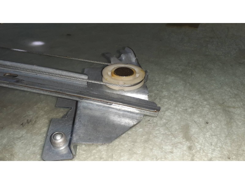 Recambio de elevalunas trasero izquierdo para peugeot 307 berlina (s2) xs referencia OEM IAM 115281 400585V ELECTRICO