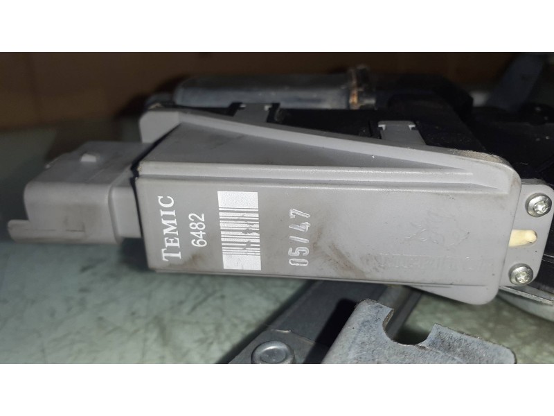 Recambio de elevalunas trasero izquierdo para peugeot 307 berlina (s2) xs referencia OEM IAM 115281 400585V ELECTRICO