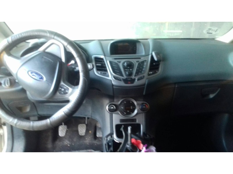 ford fiesta (cb1) del año 2010