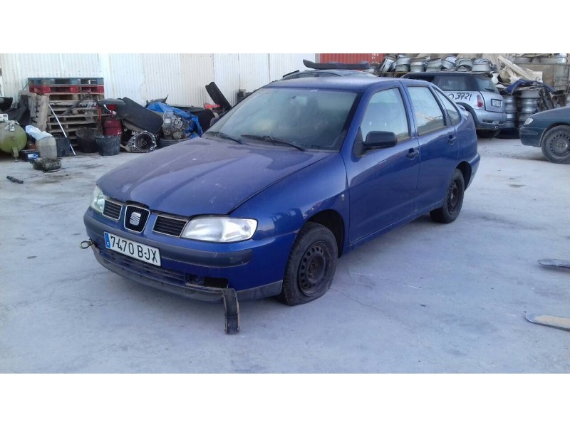 seat cordoba berlina (6k2) del año 2001