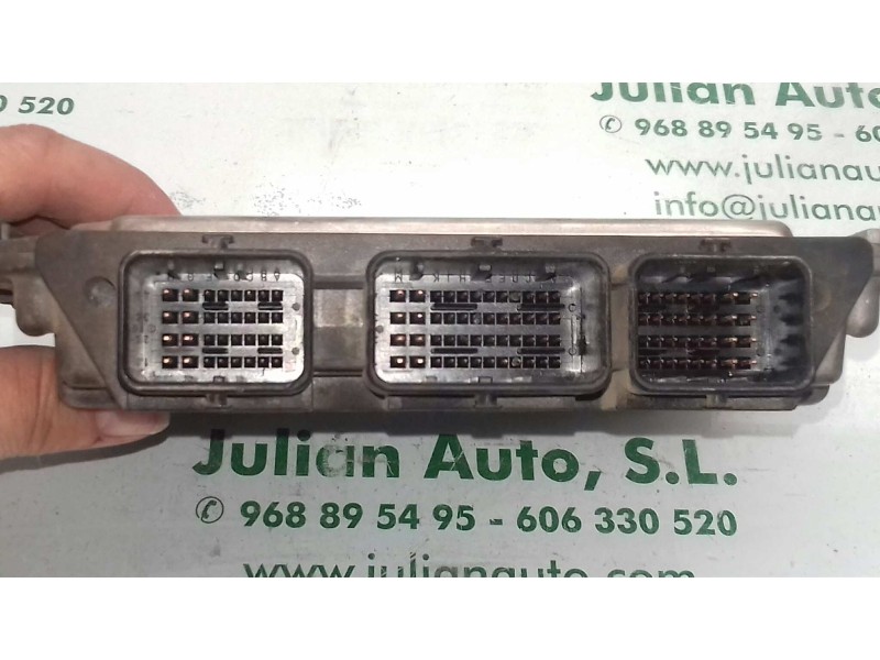 Recambio de centralita motor uce para renault scenic ii authentique referencia OEM IAM 0281011549 8200310863 8200370779