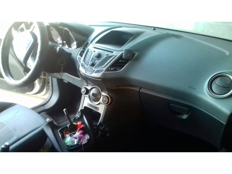ford fiesta (cb1) del año 2010