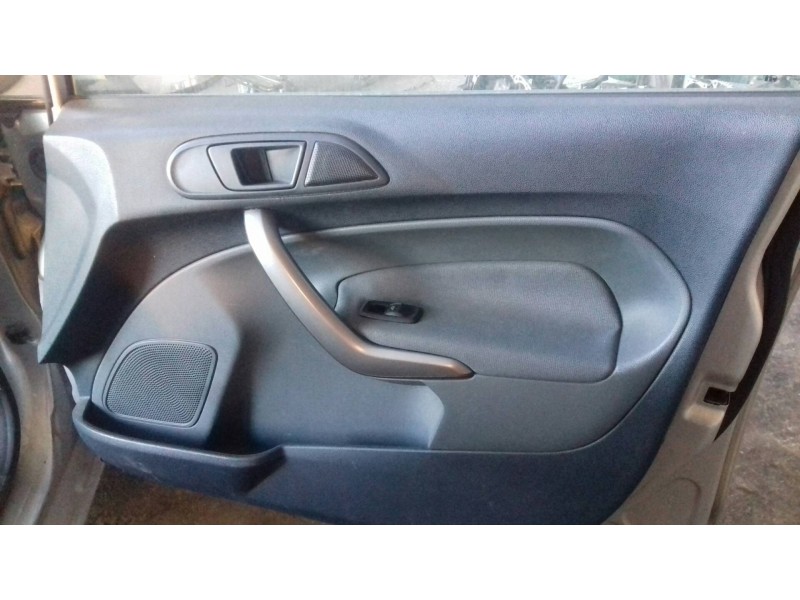 ford fiesta (cb1) del año 2010