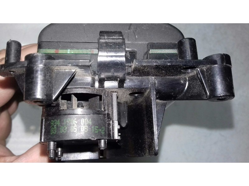 Recambio de mando calefaccion / aire acondicionado para bmw mini (r50,r53) cooper referencia OEM IAM 64116962469 5HB00891700 BEH