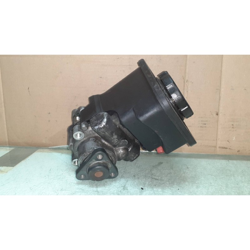 Recambio de bomba direccion para bmw serie 3 berlina (e46) 320d referencia OEM IAM 1095155 7691900513 91208