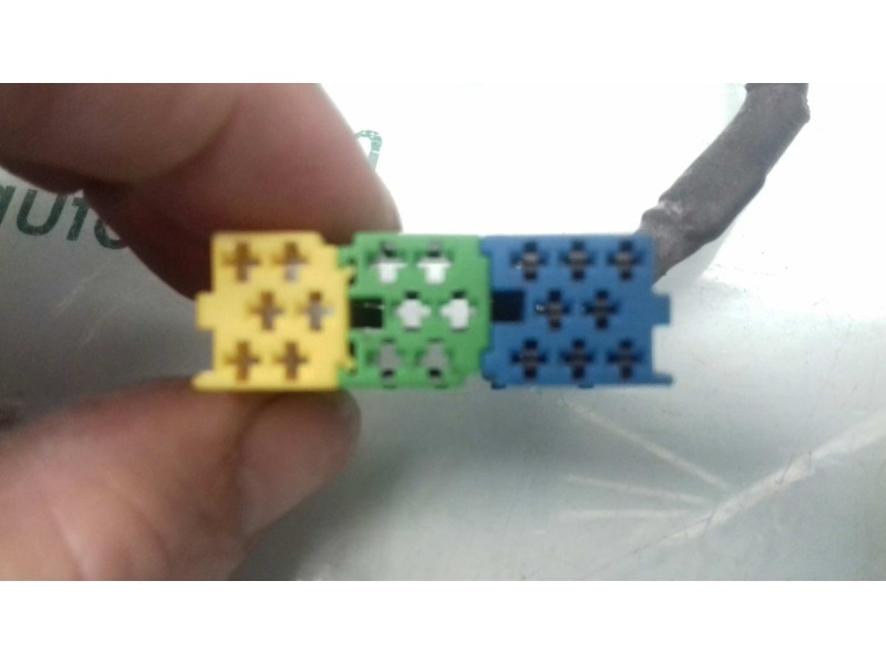 Recambio de sistema audio / radio cd para volkswagen passat variant (3b6) básico referencia OEM IAM 1J0035119D  