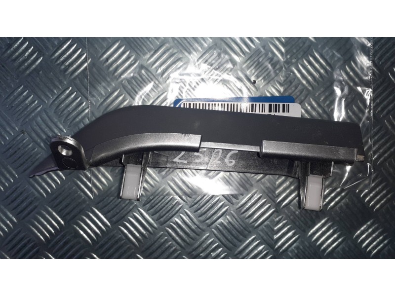 Recambio de moldura para mitsubishi eclipse cross top 4wd referencia OEM IAM 8055A077ZZ  