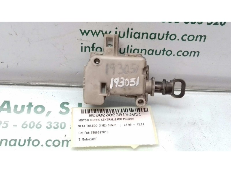 Recambio de motor cierre centralizado porton para seat toledo (1m2) select referencia OEM IAM 3B0959781B 86113103 