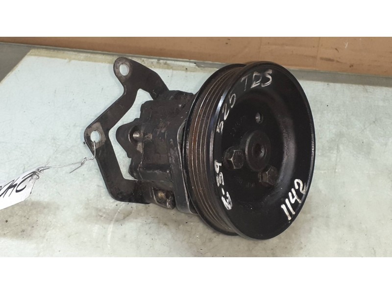 Recambio de bomba direccion para bmw serie 5 berlina (e39) 525tds referencia OEM IAM 2246719 91128 