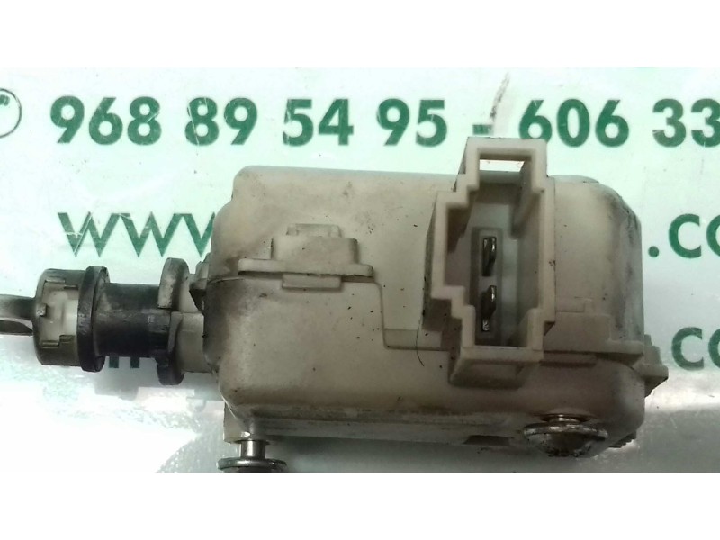 Recambio de motor cierre centralizado porton para seat toledo (1m2) select referencia OEM IAM 3B0959781B 86113103 