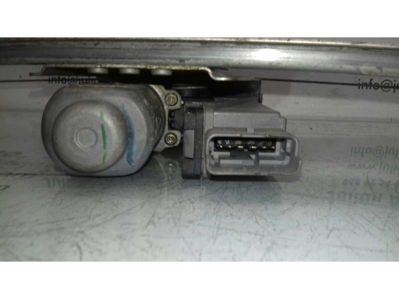Recambio de elevalunas trasero izquierdo para peugeot 307 break / sw (s1) sw referencia OEM IAM 963848 116306 ELECTRICO