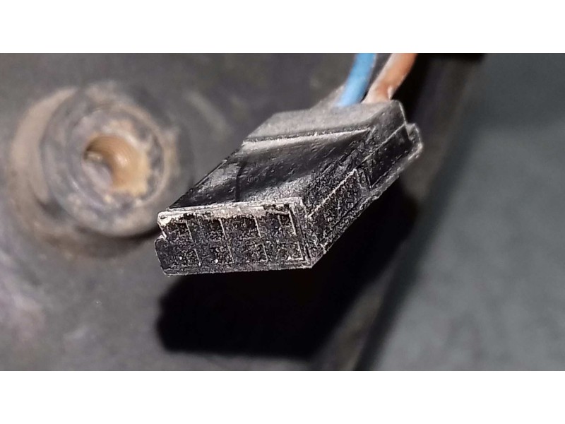 Recambio de retrovisor derecho para bmw serie 3 compacto (e36) 318tds se referencia OEM IAM 81444720  ELECTRICO