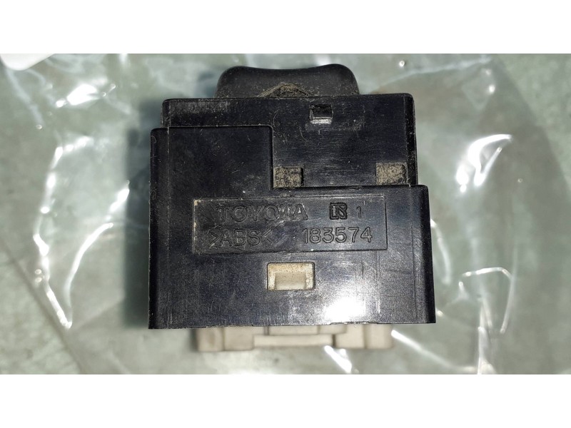 Recambio de mando retrovisor para tata safari 2.9d referencia OEM IAM 183574  