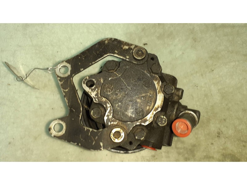 Recambio de bomba direccion para bmw serie 5 berlina (e39) 525d referencia OEM IAM 2246719 91128 