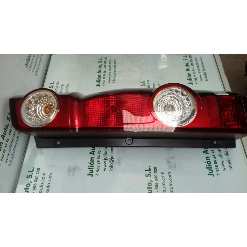Recambio de piloto trasero izquierdo para volkswagen crafter caja cerrada caja cerrada 35 referencia OEM IAM 3915389999 VALEO 08