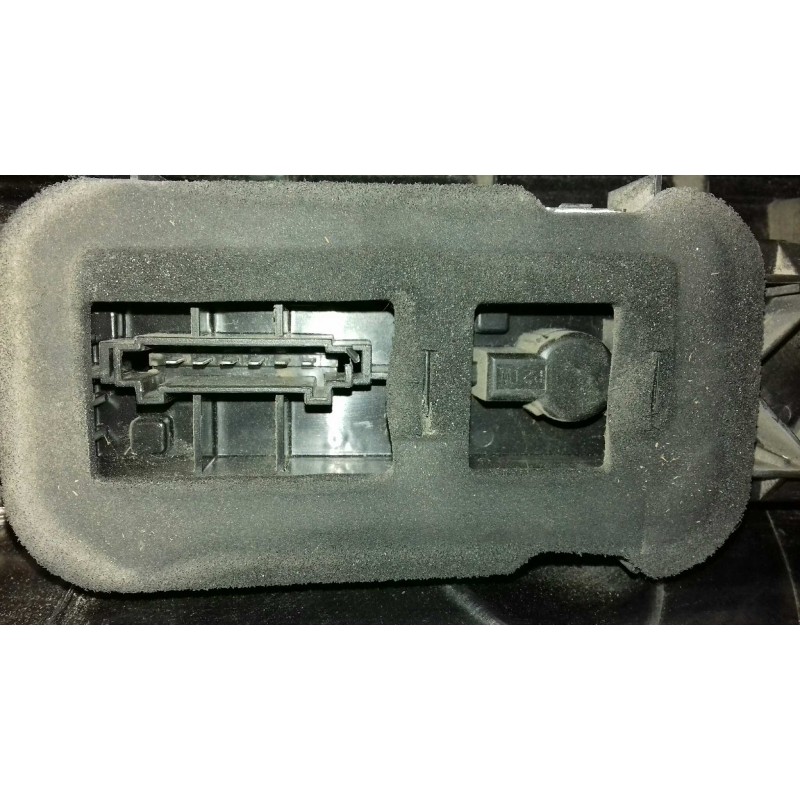Recambio de piloto trasero izquierdo para volkswagen crafter caja cerrada caja cerrada 35 referencia OEM IAM 3915389999 VALEO 08