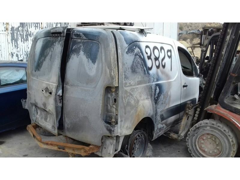 peugeot partner kasten del año 2013