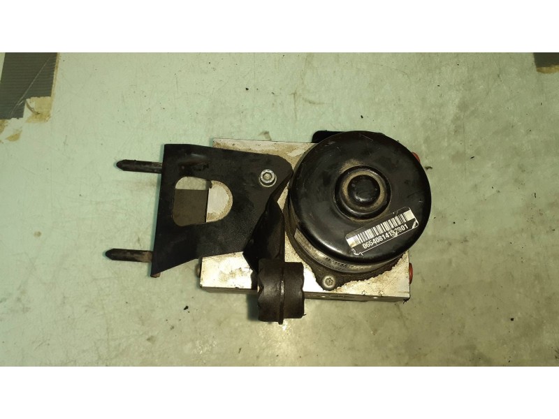 Recambio de abs para bmw serie 3 berlina (e46) 320d referencia OEM IAM 34516751767 34516751768 ATE