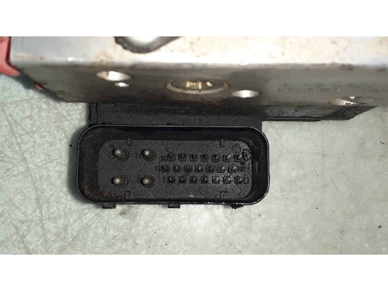 Recambio de abs para bmw serie 3 berlina (e46) 320d referencia OEM IAM 34516751767 34516751768 ATE