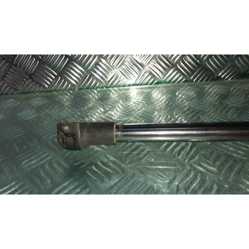 Recambio de amortiguadores maletero / porton para mitsubishi eclipse cross top 4wd referencia OEM IAM 18F27C1  1L