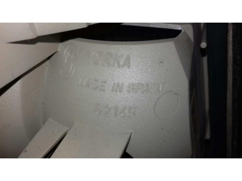 Recambio de piloto trasero derecho para opel vectra b berlina cd (1999) referencia OEM IAM 62145 11B901 