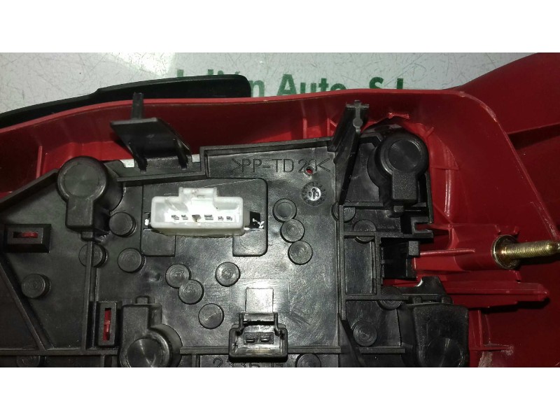 Recambio de piloto trasero izquierdo para peugeot 406 berlina (s1/s2) sr pack referencia OEM IAM 9644652677  