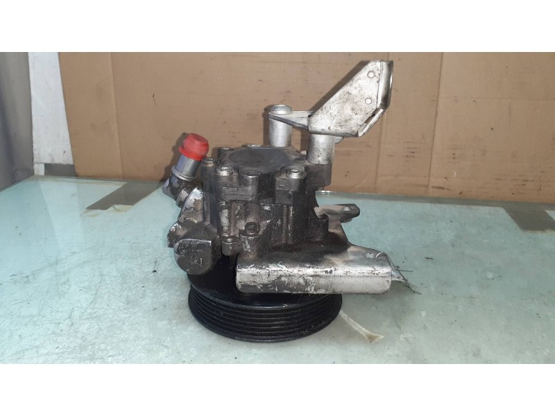 Recambio de bomba direccion para bmw serie 5 berlina (e60) 520i referencia OEM IAM 32427516848 96104 