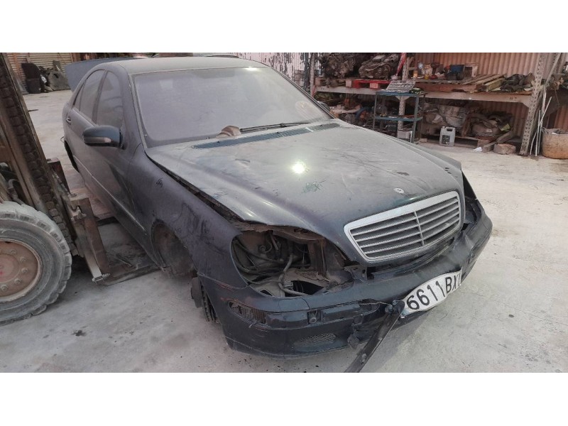 mercedes-benz clase s (w220) berlina del año 2002