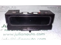 Recambio de pantalla multifuncion para renault clio ii fase ii (b/cb0) referencia OEM IAM P8200028364A 216562178A SAGEM