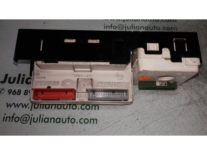 Recambio de pantalla multifuncion para renault laguna ii (bg0) authentique referencia OEM IAM 8200361582B 216764199B SAGEM