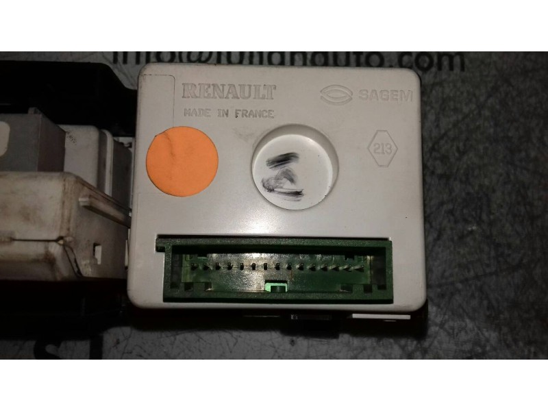 Recambio de pantalla multifuncion para renault laguna ii (bg0) authentique referencia OEM IAM 8200361582B 216764199B SAGEM