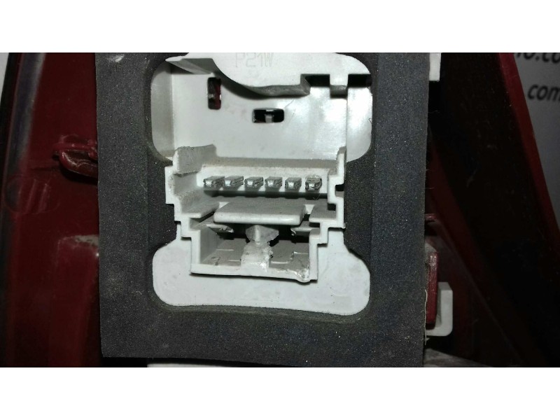 Recambio de piloto trasero derecho para renault clio ii fase ii (b/cb0) authentique referencia OEM IAM 085511941R  