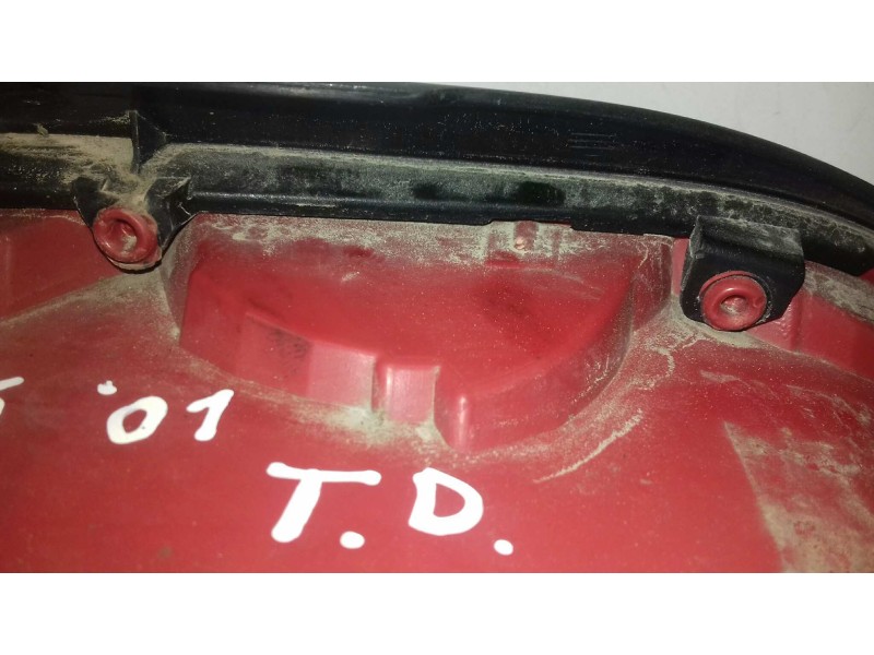 Recambio de piloto trasero derecho para peugeot 406 berlina (s1/s2) st referencia OEM IAM 9644652577  