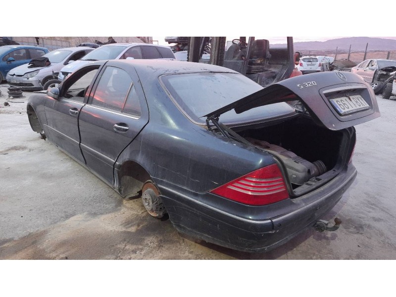 mercedes-benz clase s (w220) berlina del año 2002