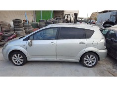toyota corolla verso (r1) del año 2004