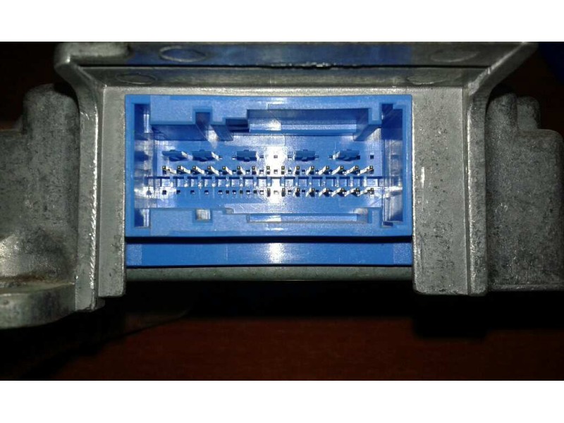 Recambio de centralita airbag para opel astra g berlina comfort referencia OEM IAM 09174004 5WK42876 UUS0111286L Recambio de centralita airbag para opel astra g berlina comfort referencia OEM IAM 09174004 5WK42876 UUS0111286L