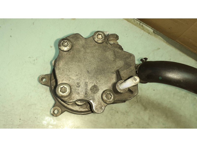 Recambio de bomba direccion para bmw serie 7 (e65/e66) 745i referencia OEM IAM 676007005 61289 32421439232