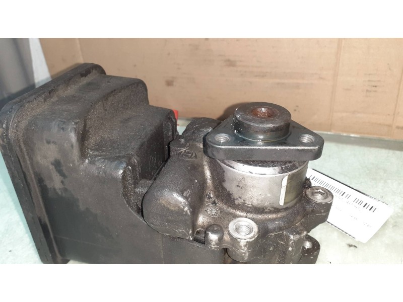 Recambio de bomba direccion para bmw serie 3 berlina (e46) 320d referencia OEM IAM 91208  