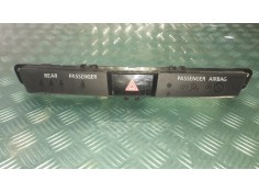 Recambio de warning para mitsubishi eclipse cross top 4wd referencia OEM IAM 8002C230  CONECTOR 14 PINES