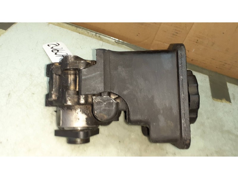 Recambio de bomba direccion para bmw serie 3 berlina (e46) 320d referencia OEM IAM 91208  