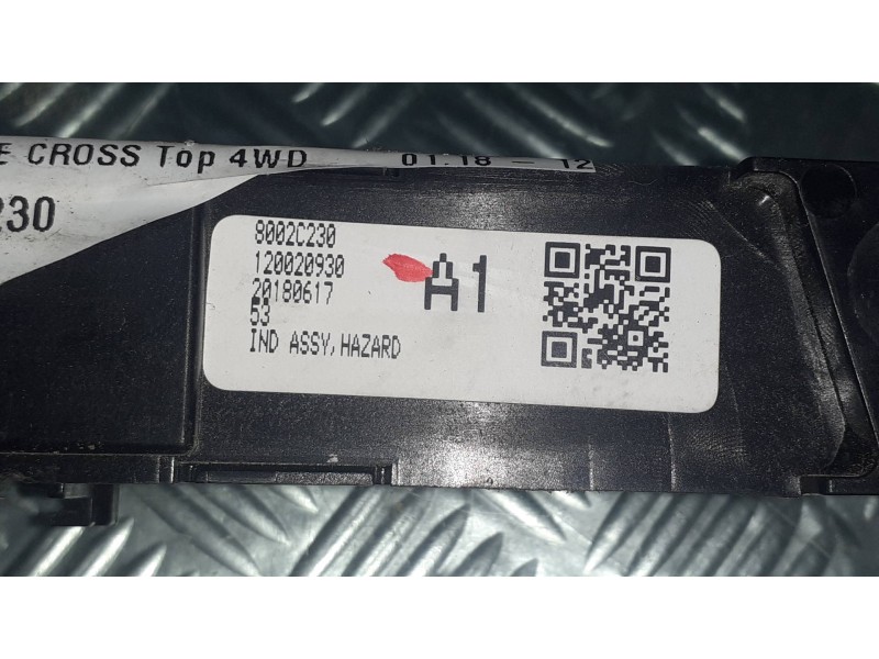 Recambio de warning para mitsubishi eclipse cross top 4wd referencia OEM IAM 8002C230  CONECTOR 14 PINES