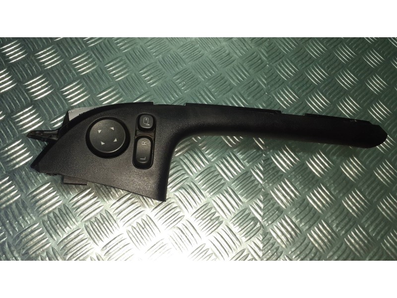 Recambio de mando retrovisor para mitsubishi eclipse cross top 4wd referencia OEM IAM 7221C637ZZ SPC06110 7221C637ZZ113