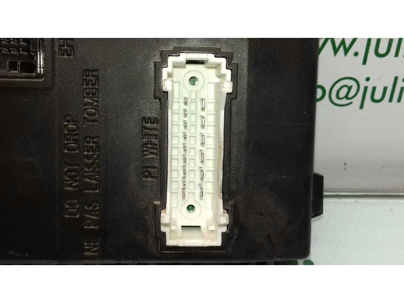 Recambio de centralita motor uce para dacia sandero stepway referencia OEM IAM 8201002106 8201023847 KIT - DELPHI