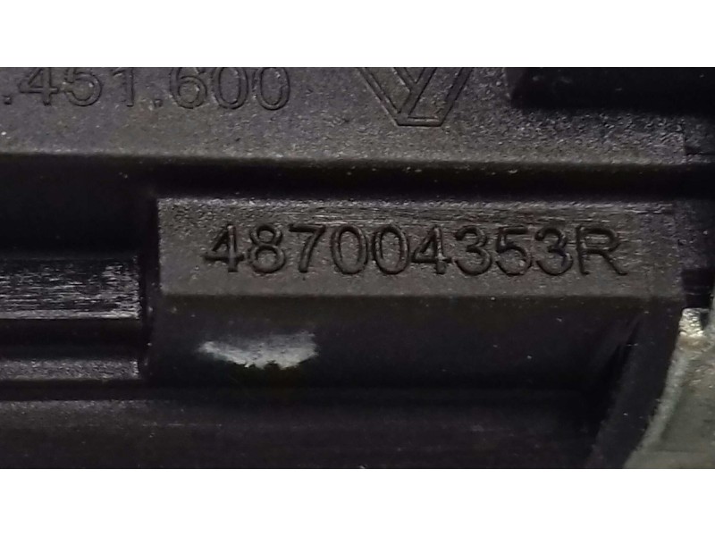 Recambio de centralita motor uce para dacia sandero stepway referencia OEM IAM 8201002106 8201023847 KIT - DELPHI