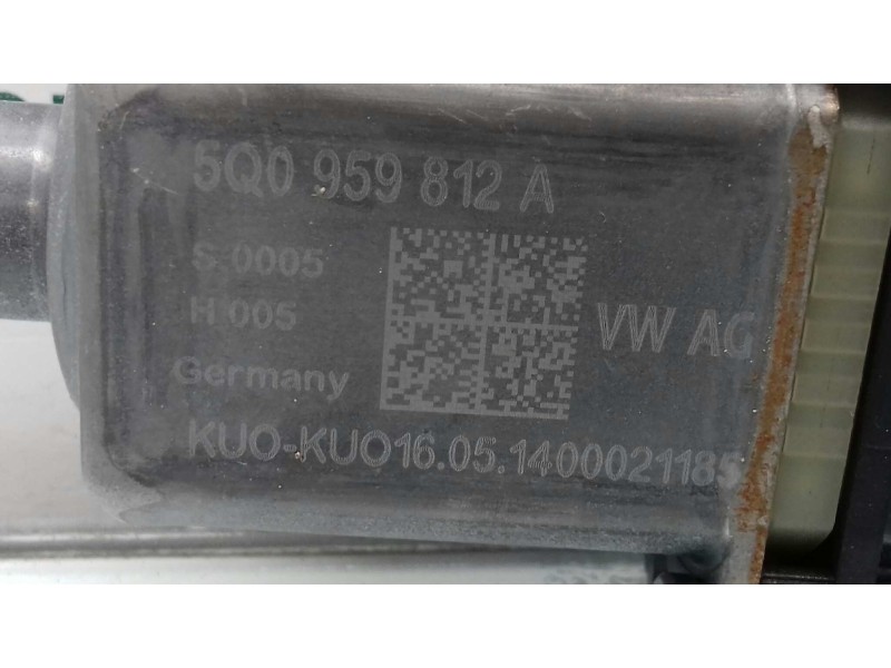 Recambio de motor elevalunas trasero derecho para skoda octavia lim. (5e3) ambition referencia OEM IAM 5Q0959812A 0130822724 
